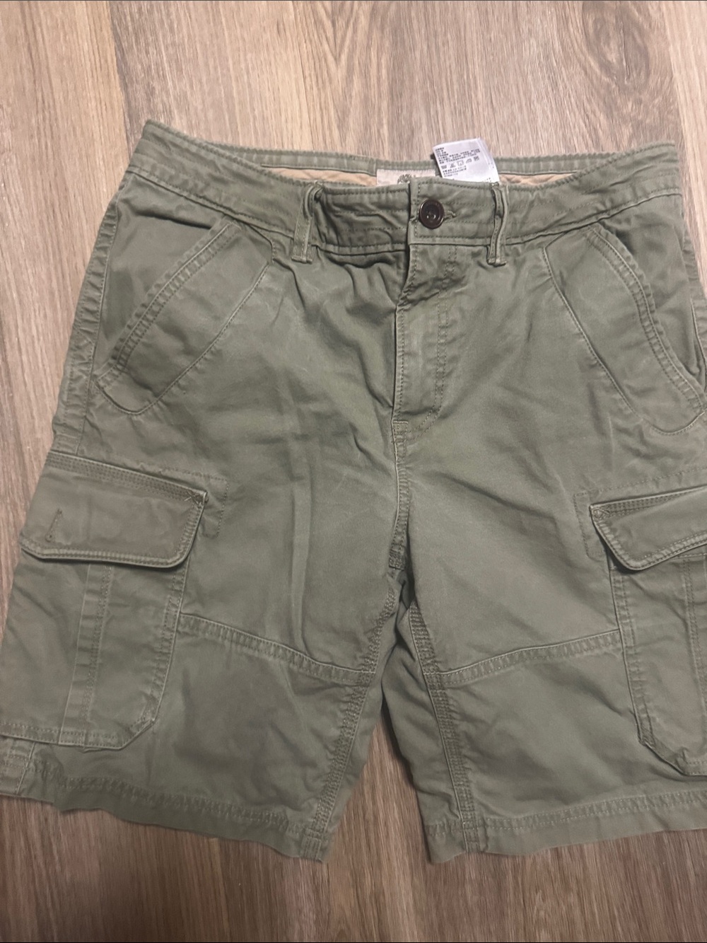 Timberland Olive Green Cargo Shorts with Utility Pockets